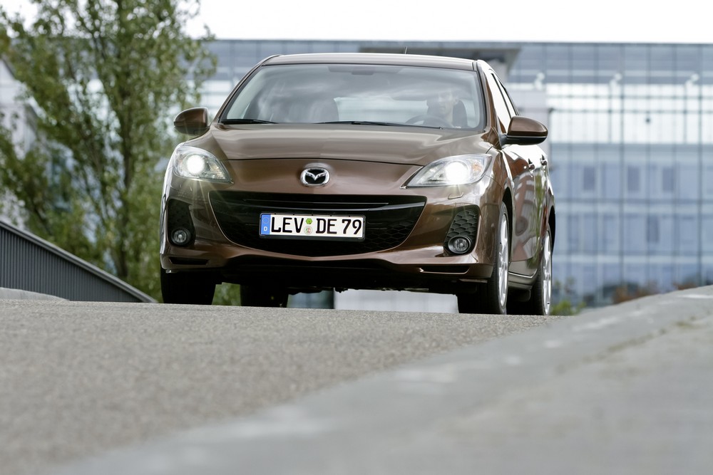Mazda3 хетчбэк (2011) — экстерьер, фото 6