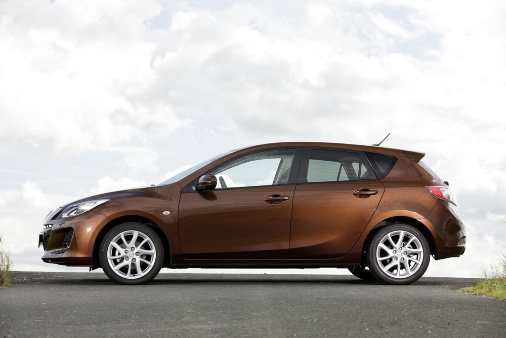 Mazda3 hatchback (2011) — exterior, photo 2